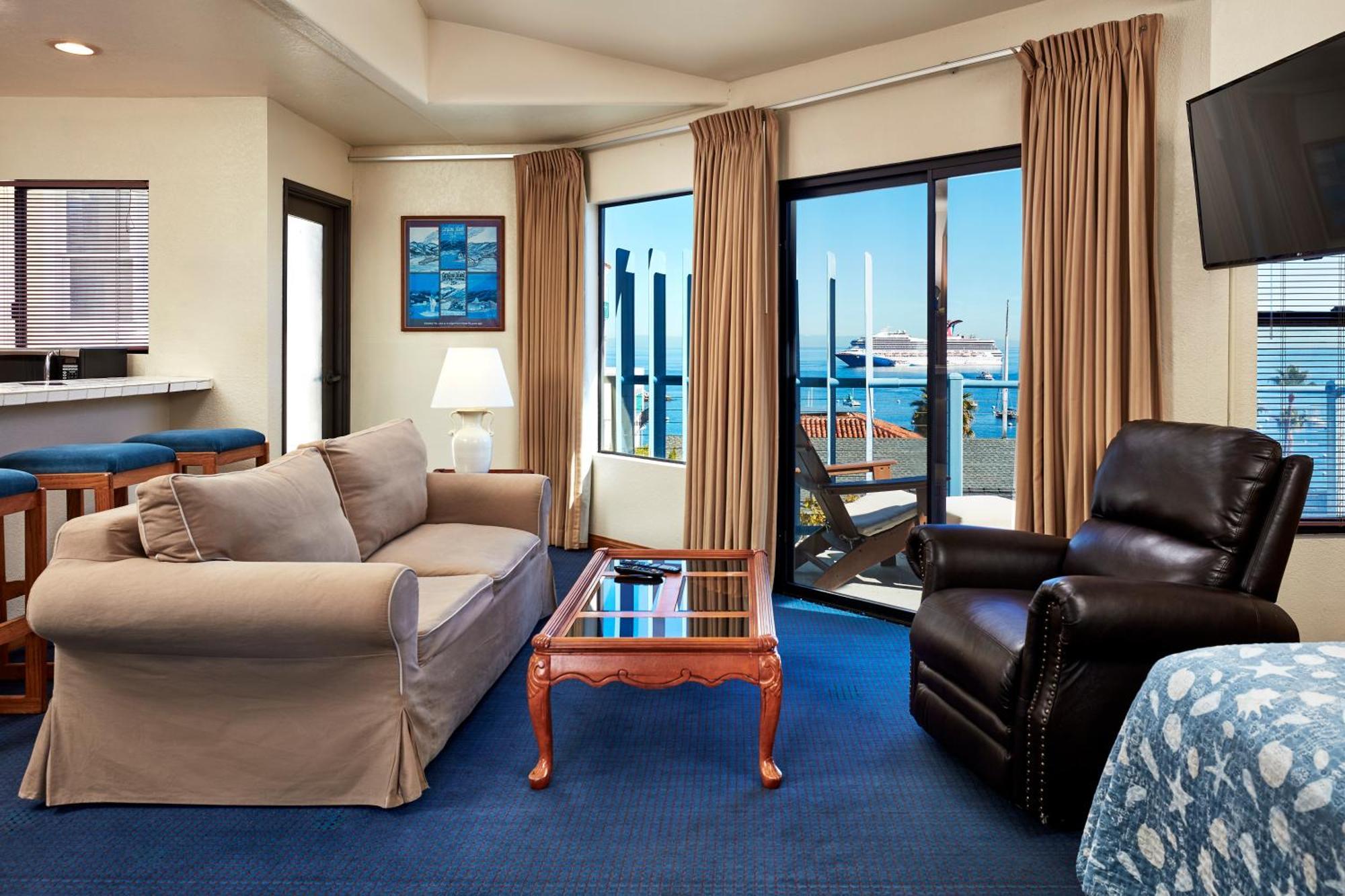 Seaport Village Inn, Hotel 2*