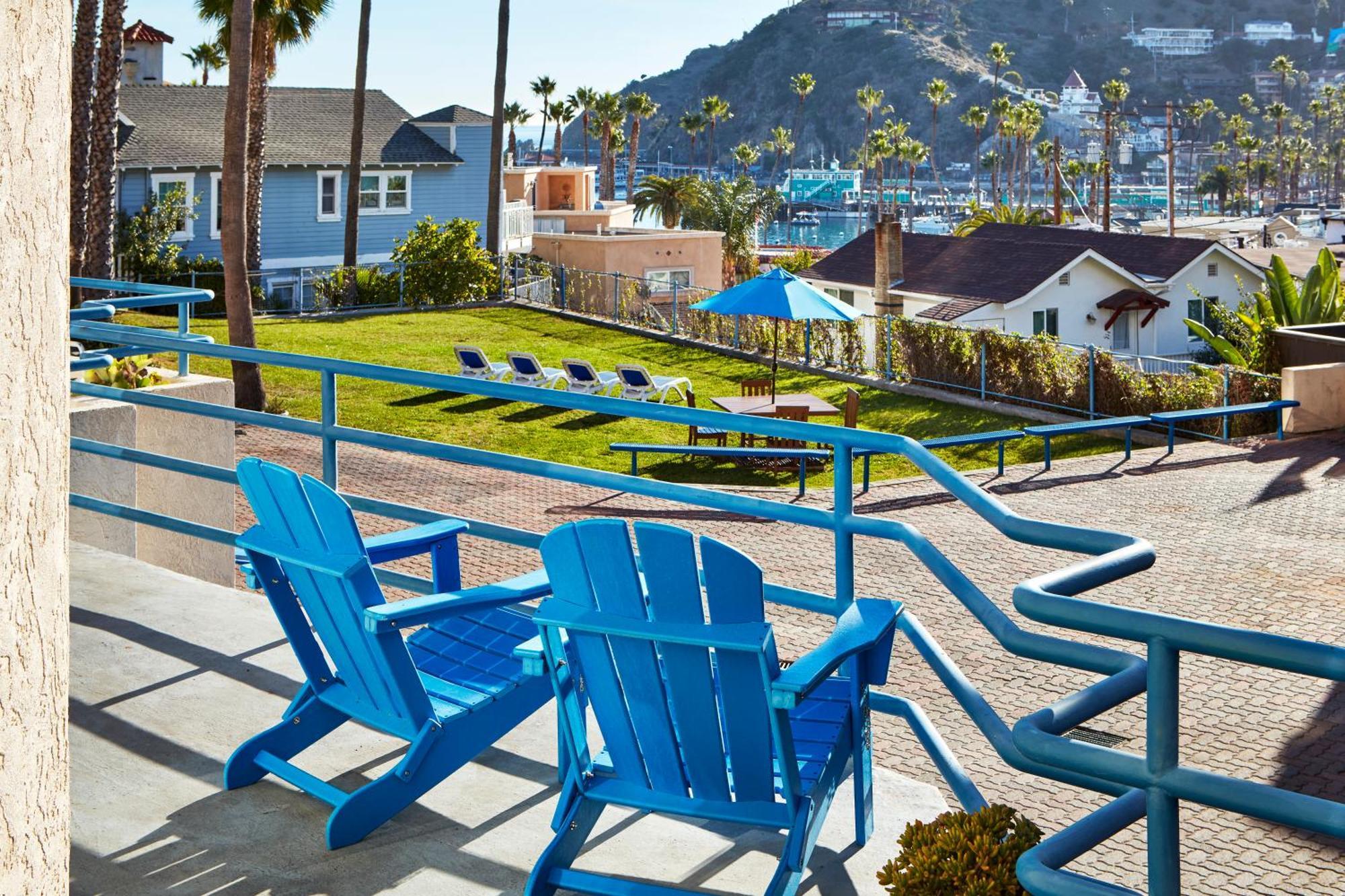 Seaport Village Inn, 2*